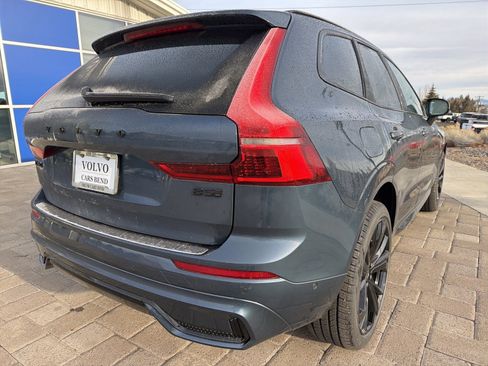 New 2026 Volvo XC60 B5 Ultra w/ Climate Package image 2