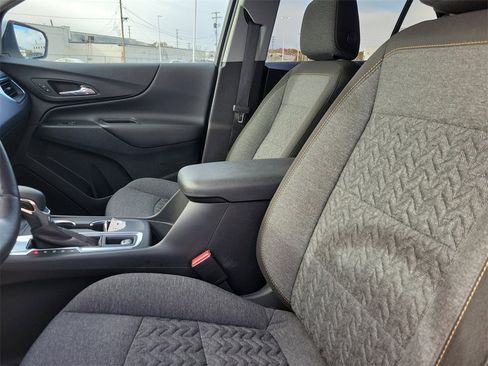 Used 2022 Chevrolet Equinox LT image 20