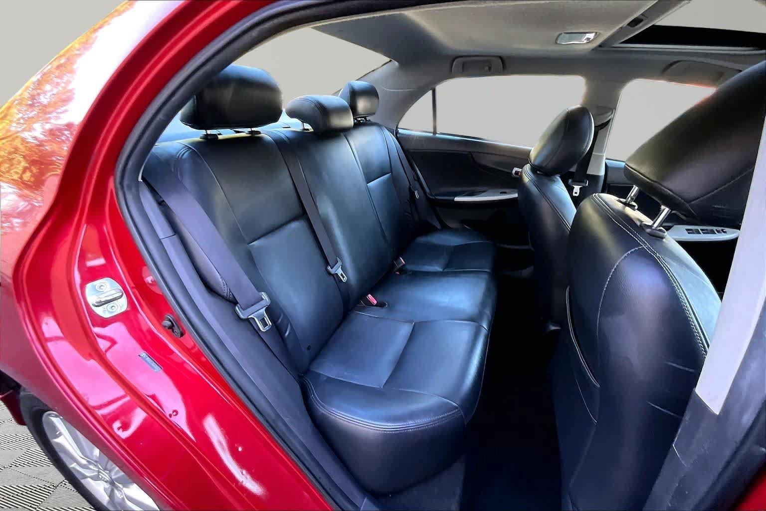 Used 2010 Toyota Corolla S FWD image 19