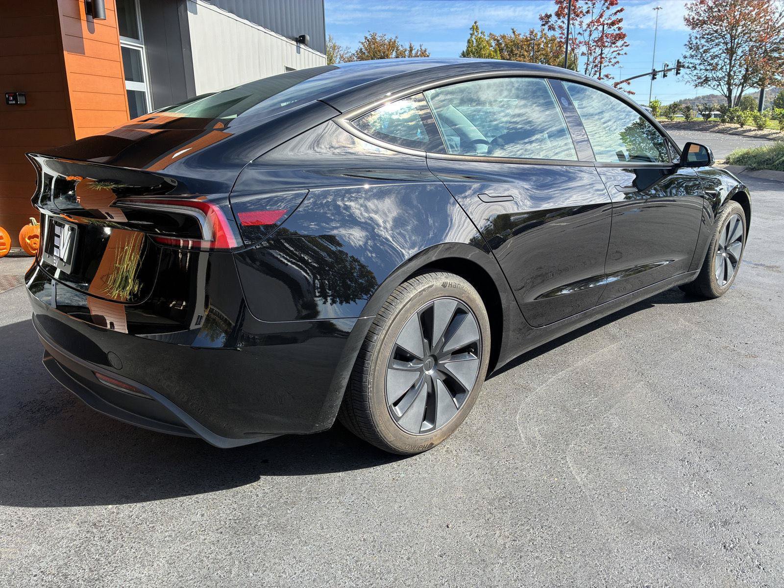Used 2025 Tesla Model 3 Long Range RWD image 7