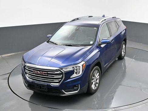 Used 2022 GMC Terrain SLT w/ Tech Package image 22