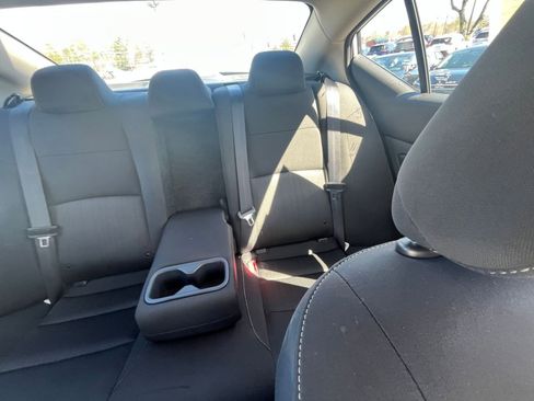 Used 2025 Nissan Altima 2.5 SV image 32