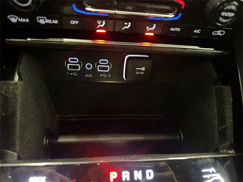 Used 2023 Jeep Grand Cherokee L Overland image 16