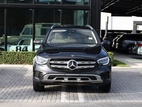 Used 2022 Mercedes-Benz GLC 300 image 3