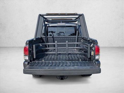 Used 2020 Toyota Tacoma Limited image 6