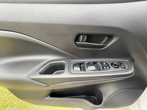 Used 2025 Nissan Versa S w/ Trunk Package FWD image 10