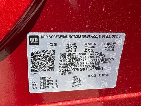 New 2026 Chevrolet Equinox LT w/ Convenience Package II AWD/4WD image 17