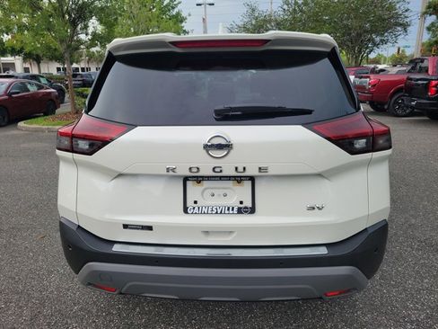 Used 2021 Nissan Rogue SV FWD image 8
