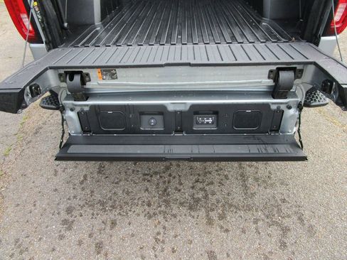 New 2025 GMC Sierra 1500 Denali Ultimate image 14