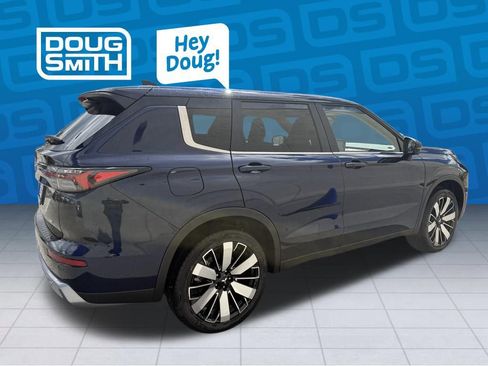 New 2026 Mitsubishi Outlander SE AWD/4WD image 4