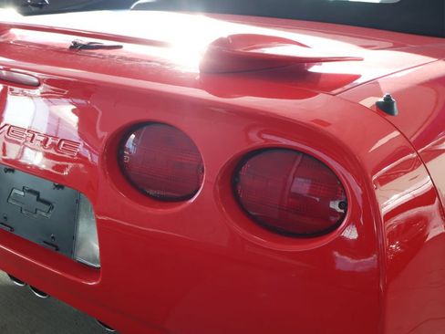 Used 2001 Chevrolet Corvette Base w/ Preferred Equipment Group2 image 6