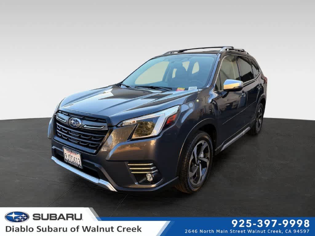 Certified 2023 Subaru Forester Touring AWD/4WD image 1