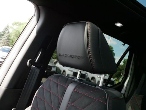 Certified 2026 Honda Pilot Black Edition image 34