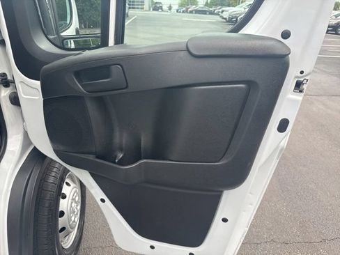 Used 2023 RAM ProMaster 2500 FWD image 11