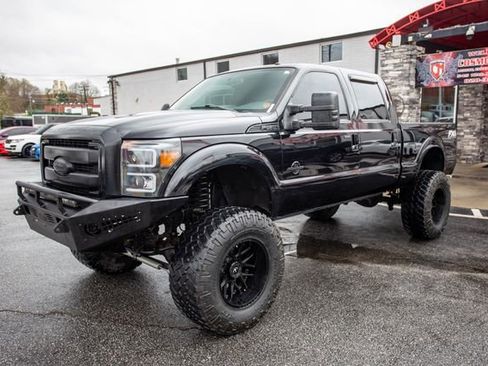 Used 2016 Ford F250 Lariat w/ Lariat Ultimate Package image 2