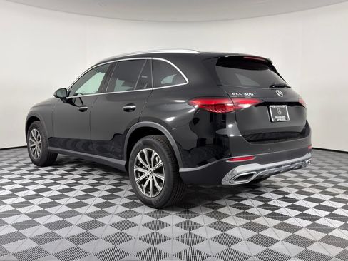 Certified 2026 Mercedes-Benz GLC 300 4MATIC image 6