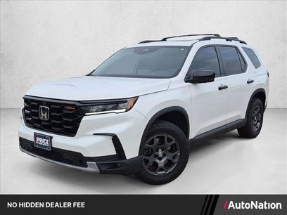 Used 2025 Honda Pilot TrailSport
