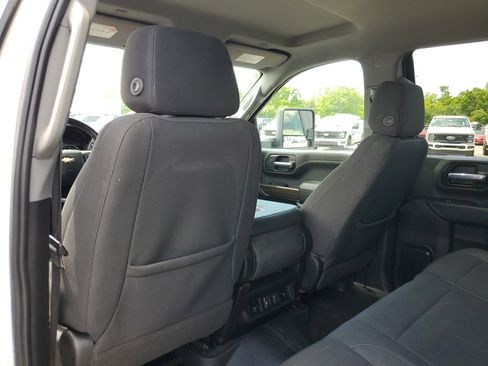 Used 2023 Chevrolet Silverado 2500 LT w/ Convenience Package AWD/4WD image 13