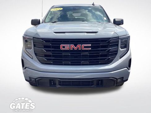 Used 2024 GMC Sierra 1500 Elevation AWD/4WD image 2