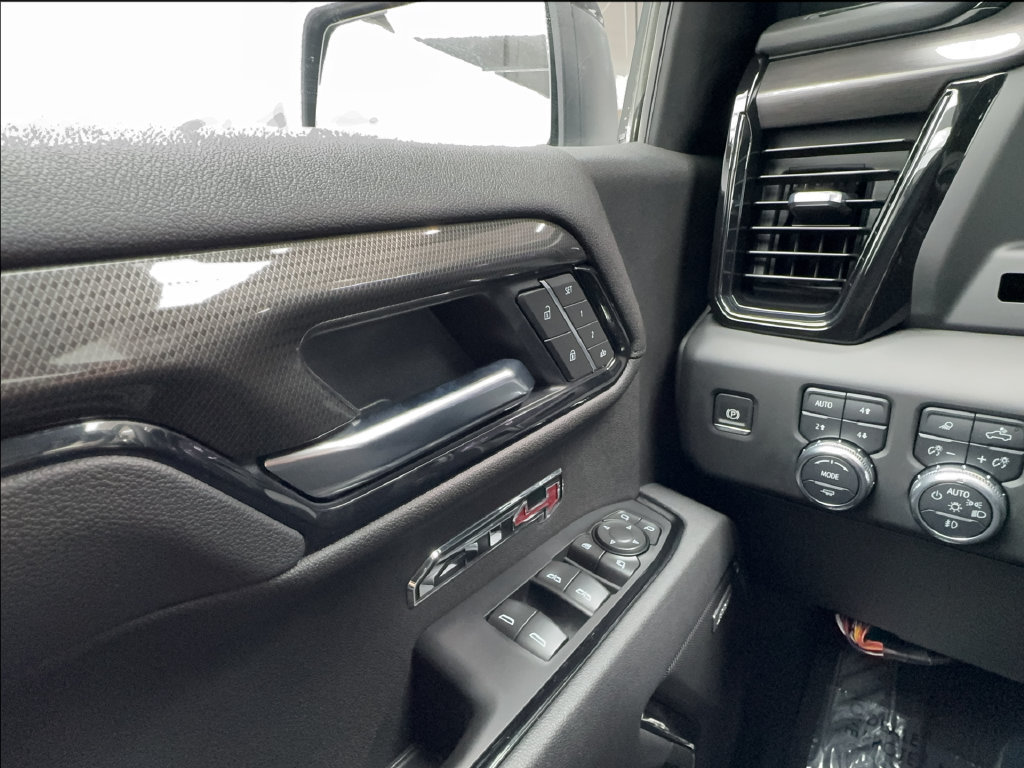 Used 2025 GMC Sierra 1500 AT4 AWD/4WD image 54