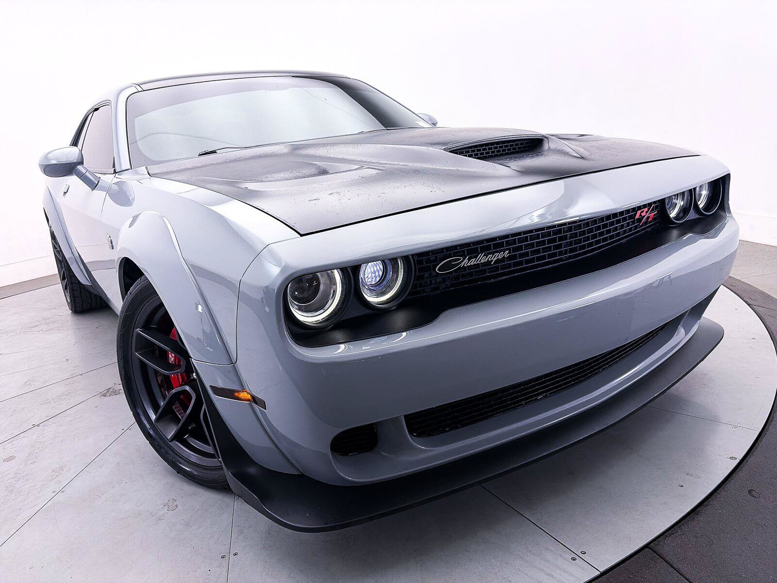 Used 2021 Dodge Challenger R/T Scat Pack RWD image 3