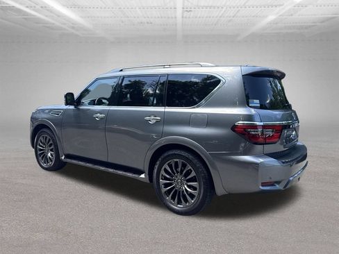 Used 2024 Nissan Armada Platinum w/ Captain's Chairs Package AWD/4WD image 3
