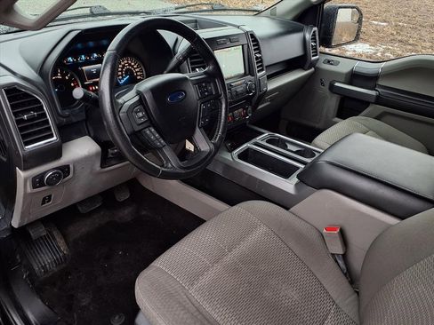 Used 2015 Ford F150 XLT w/ Equipment Group 302A Luxury image 20