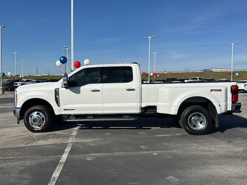 Used 2026 Ford F350 Lariat w/ Chrome Package image 5