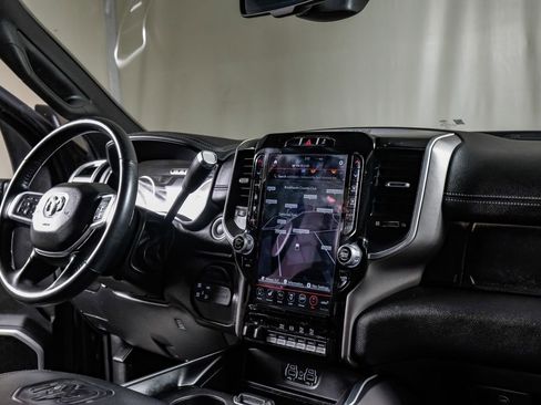 Used 2020 RAM 2500 Laramie w/ Night Edition image 23