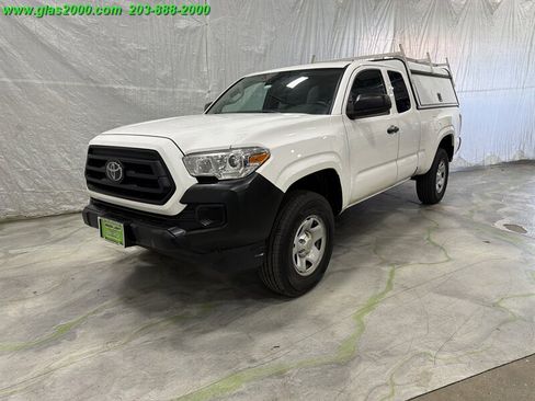 Used 2021 Toyota Tacoma SR RWD image 1