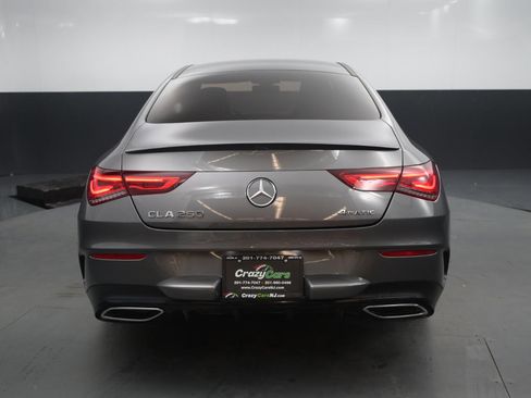 Used 2022 Mercedes-Benz CLA 250 4MATIC image 4