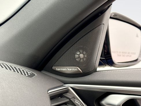 Used 2022 BMW 430i xDrive 430XI AWD w/ M Sport Package image 17