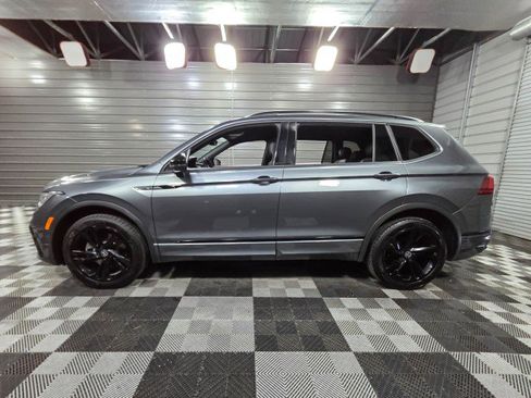 Used 2023 Volkswagen Tiguan SE R-Line image 8