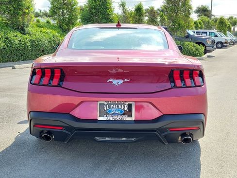 Certified 2025 Ford Mustang Coupe RWD image 6