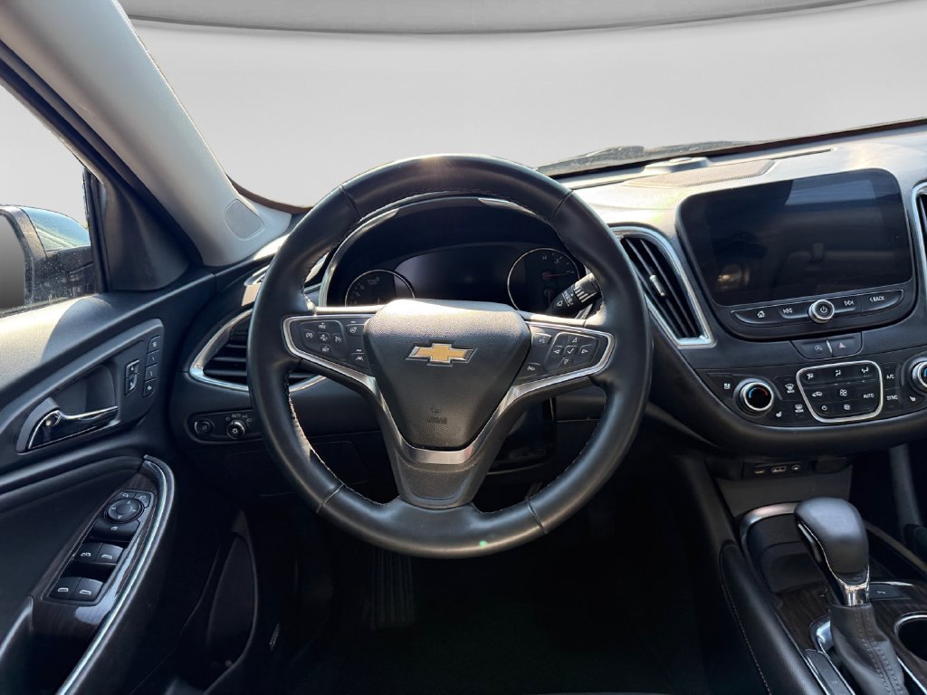 Used 2024 Chevrolet Malibu LT FWD image 13