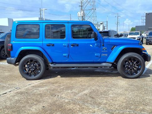 Certified 2023 Jeep Wrangler Unlimited Sahara w/ Cold Weather Group AWD/4WD image 31