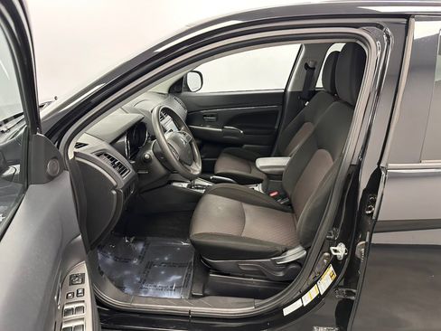 Used 2019 Mitsubishi Outlander Sport ES FWD image 20