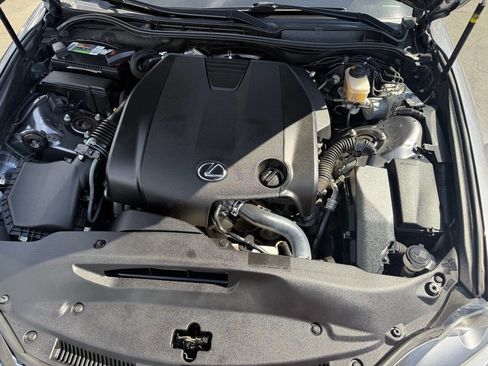 Used 2015 Lexus IS 250 image 16