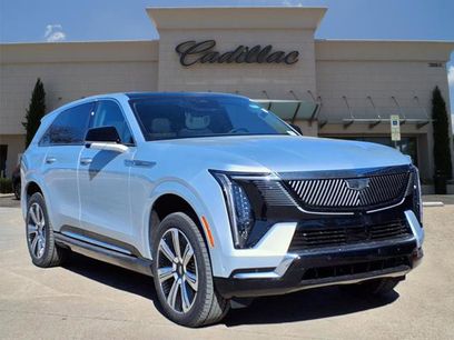 New 2025 Cadillac Escalade IQ Luxury 1 w/ Smart Trailering package