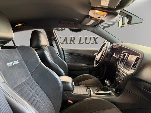 Used 2022 Dodge Charger R/T w/ Daytona Edition Group image 15