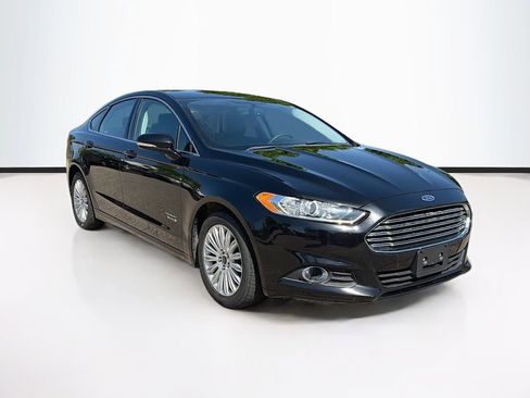 Used 2016 Ford Fusion Energi SE FWD image 3