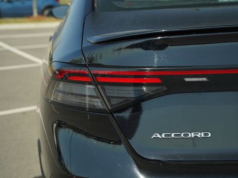 Used 2023 Honda Accord Sport image 38