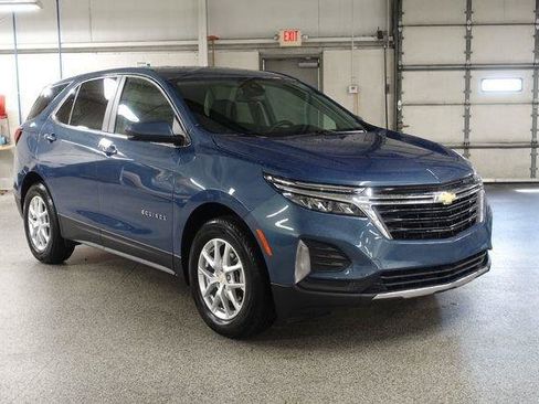 Used 2024 Chevrolet Equinox LT w/ LPO, Floor Liner Package FWD image 1