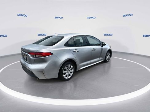 Used 2024 Toyota Corolla LE FWD image 8