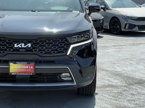 Used 2022 Kia Sorento SX Prestige image 13