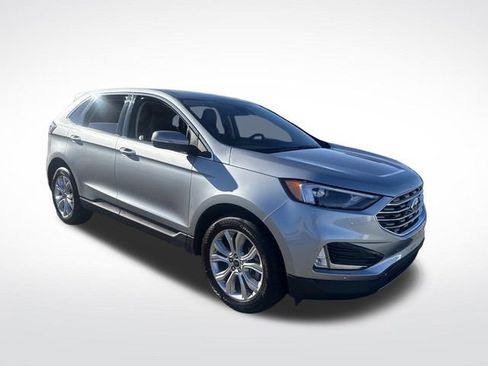 Certified 2024 Ford Edge Titanium image 11