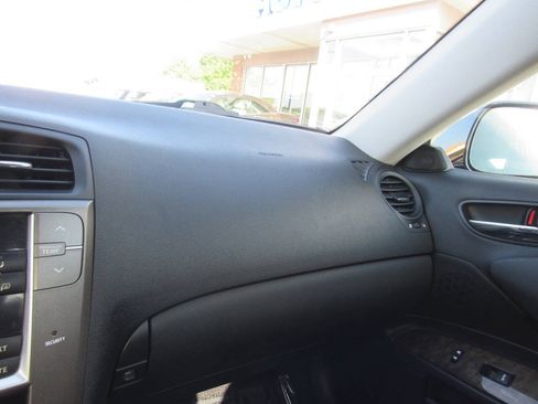 Used 2009 Lexus IS 250 AWD image 26