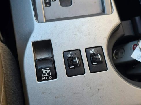 Used 2010 Toyota 4Runner Limited image 28