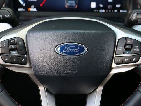 New 2026 Ford Explorer Active RWD image 22