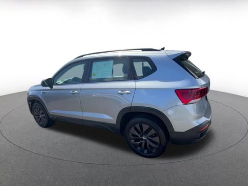 Used 2024 Volkswagen Taos S FWD image 10